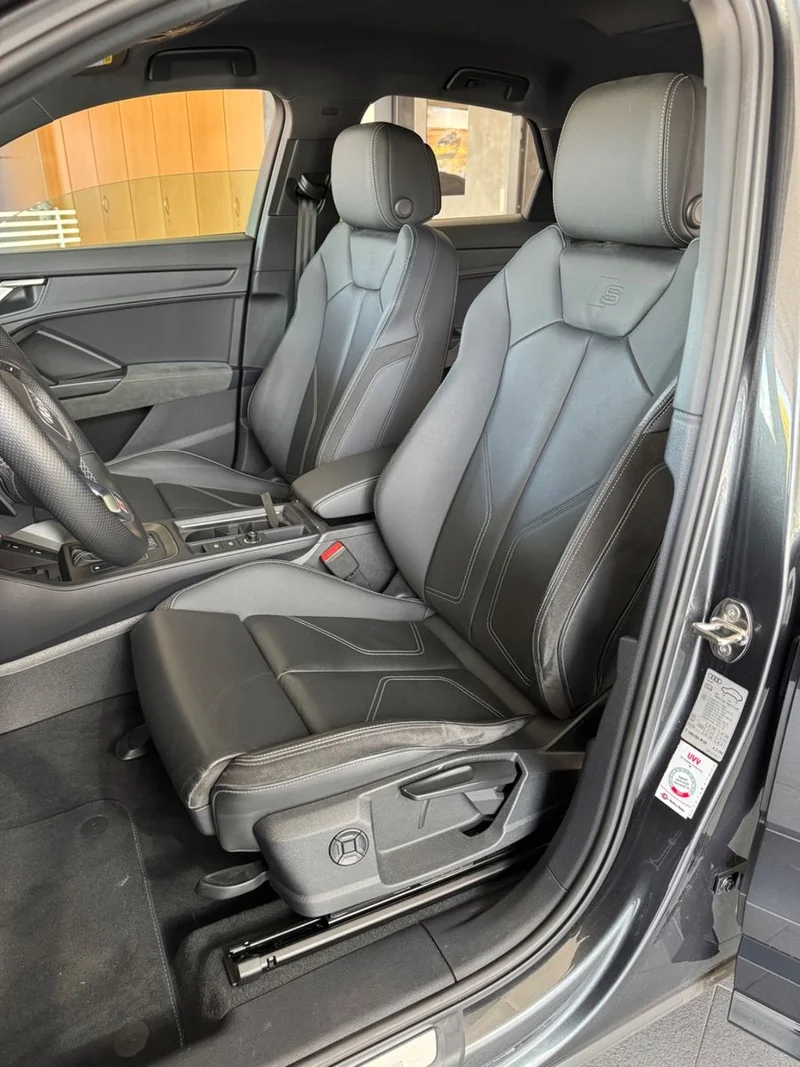 Audi Q3 – 17