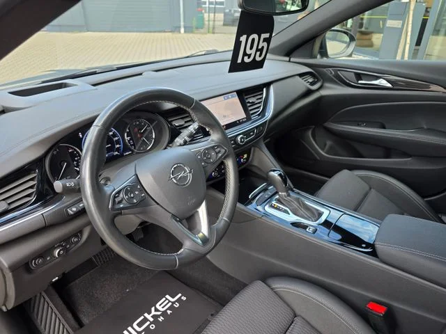 Opel Insignia – 32