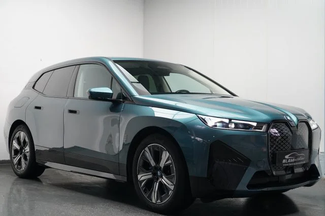 BMW iX – 3