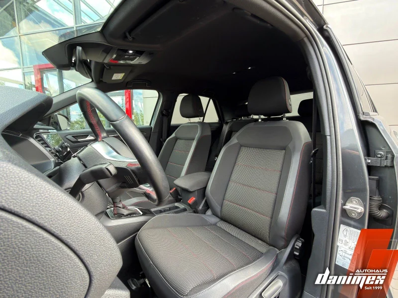 Volkswagen T-Roc – 16