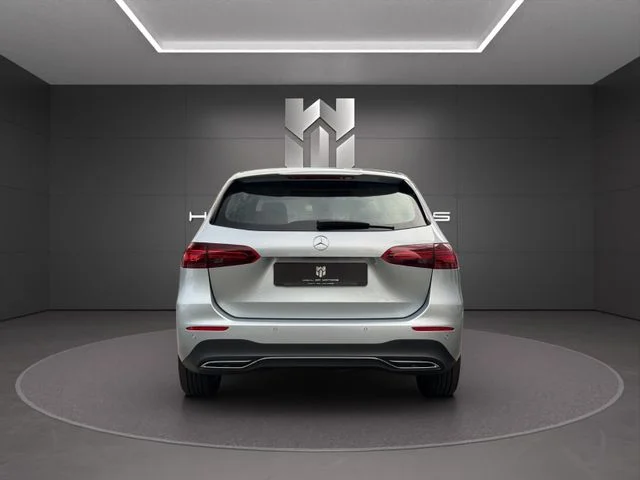 Mercedes-Benz B 220 – 4