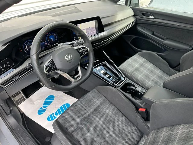 VW Golf – 9