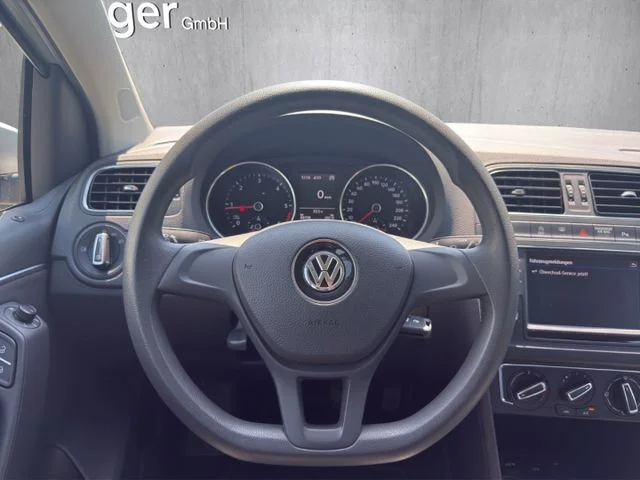 VW Polo – 12