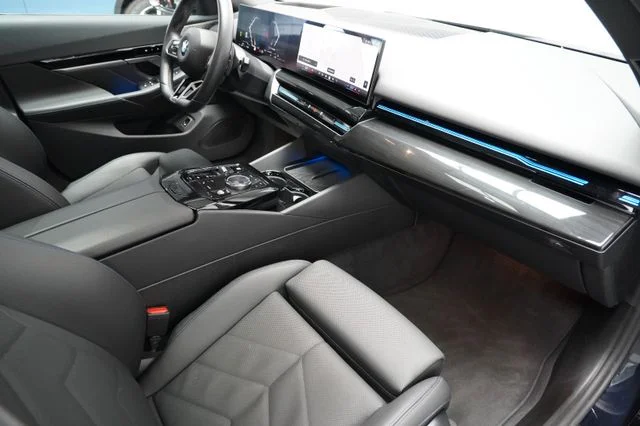 BMW 520 – 30