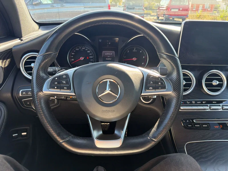 Mercedes-Benz GLC 350 – 13