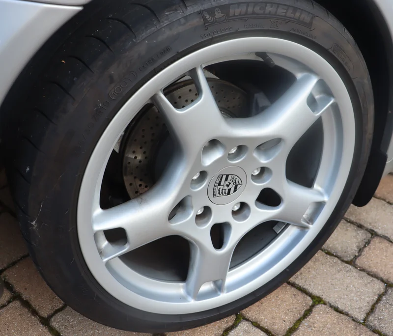 Porsche 911 – 8