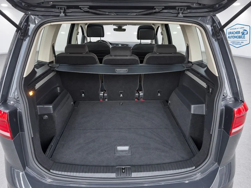 Volkswagen Touran – 22