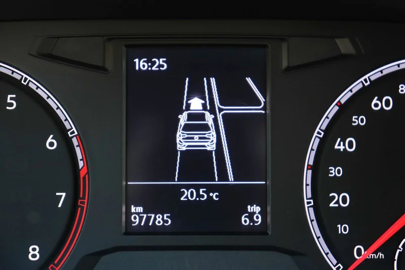 Volkswagen T-Roc – 18