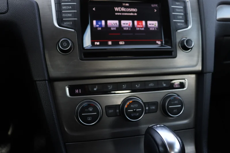 Volkswagen Golf – 22