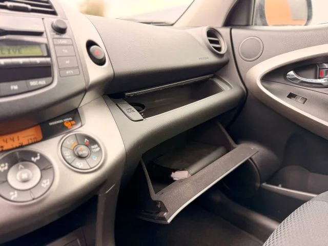 Toyota RAV 4 – 36