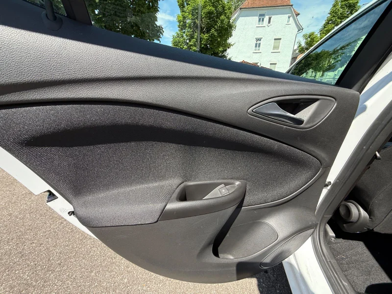 Opel Astra – 20