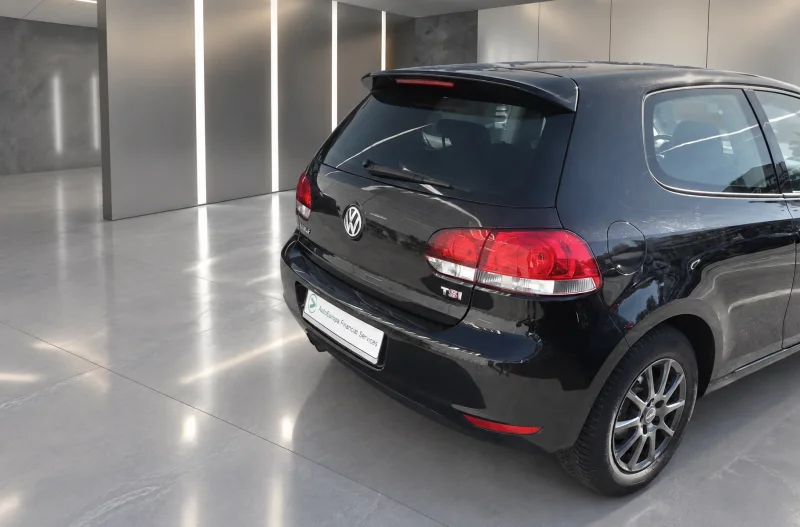 Volkswagen Golf – 9