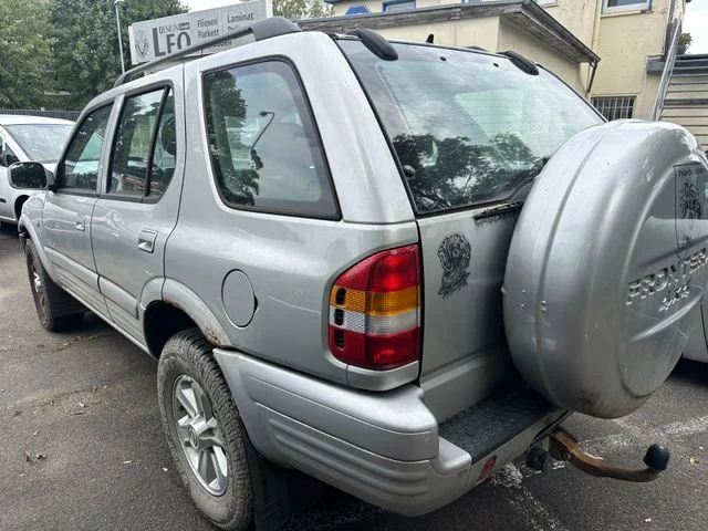 Opel Frontera – 3