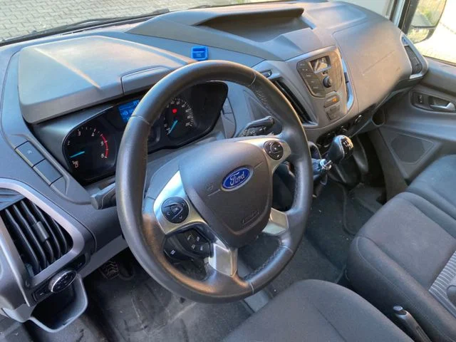 Ford Transit – 11