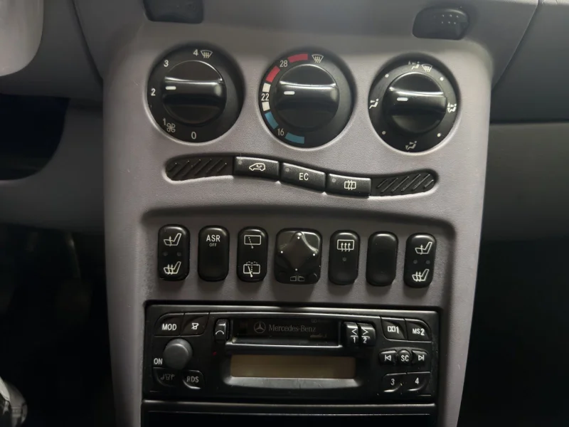 Mercedes-Benz A 140 – 14