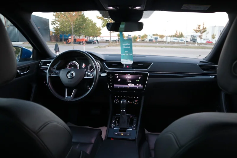 Škoda Superb – 19