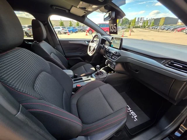 Ford Focus – 19