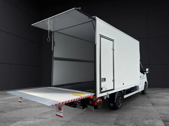 Renault Master Koffer 4,47x2,14x2,30 Seitentüre Klima – 12