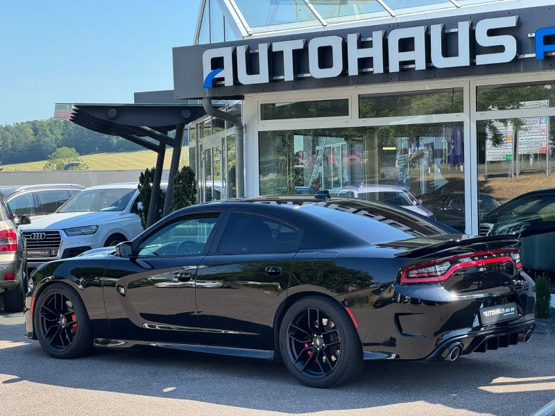 Dodge Charger – 4
