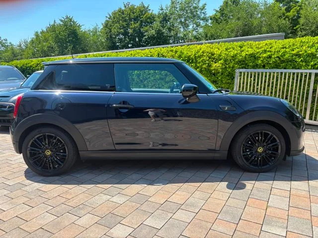 Mini COOPER SE – 4