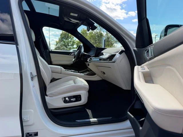 BMW X7 – 8