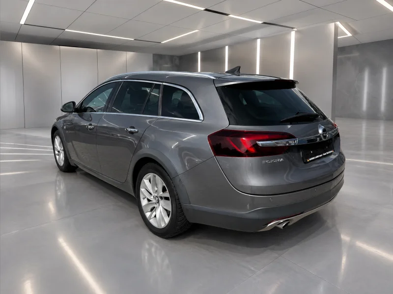 Opel Insignia Sports Tourer – 4