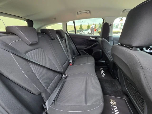 Ford Focus – 24