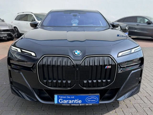 BMW M760 – 31