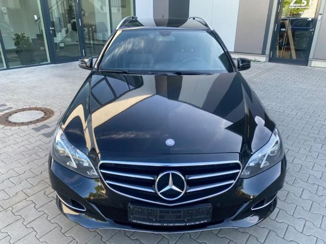 MERCEDES-BENZ E 250 – 3