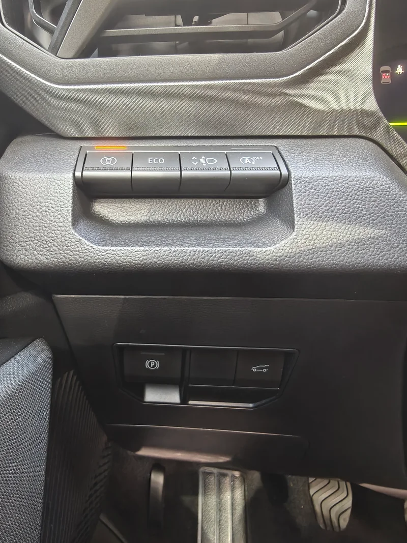Dacia BIGSTER JOURNEY MILD HYBRID 140 – 37