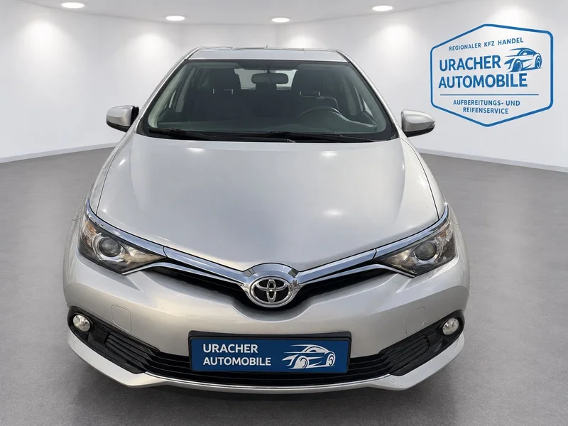 Toyota Auris – 2