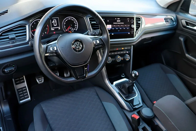 Volkswagen T-Roc – 15