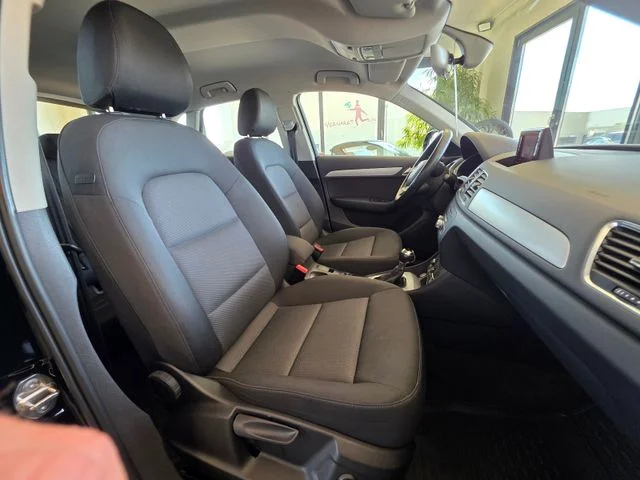 Audi Q3 – 17