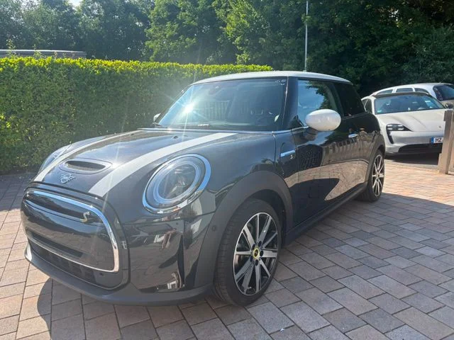 Mini COOPER SE – 3