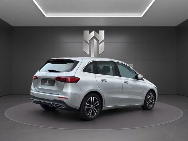 Mercedes-Benz B 220 – 5