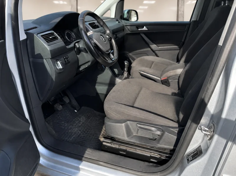 Volkswagen Caddy Caddy Maxi Combi IV – 12