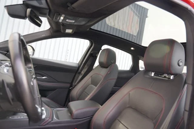 JAGUAR E-Pace – 13