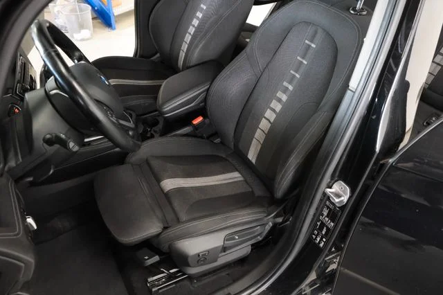 BMW 218 – 9