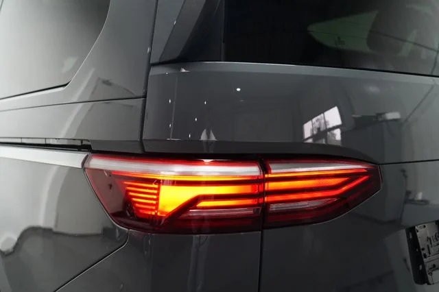 Volkswagen T7 Multivan – 13