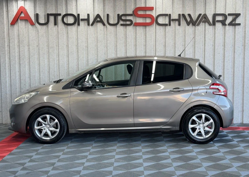 Peugeot 208 – 4