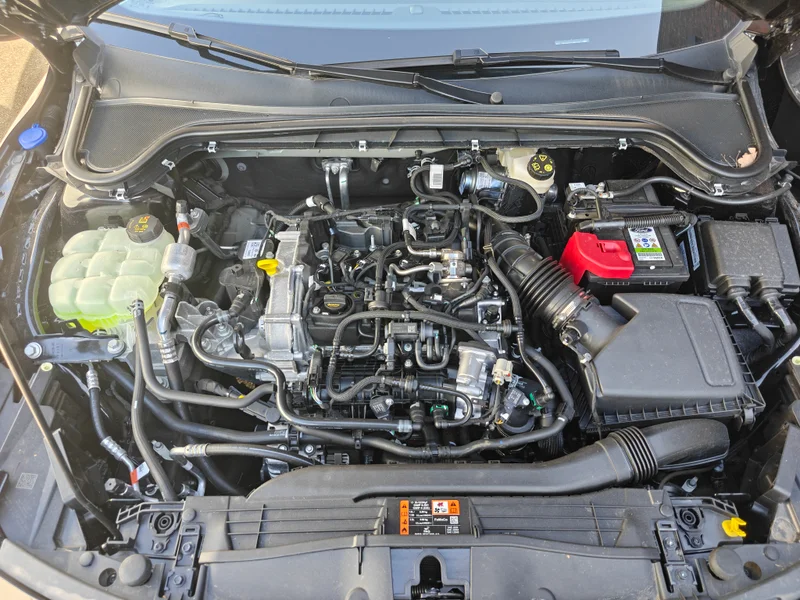 Ford Focus Turnier Active X 1.0 7AT – 10