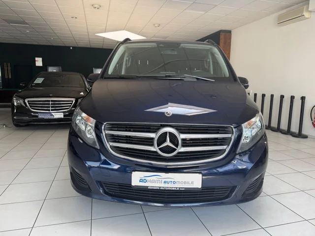 Mercedes-Benz V 220 – 2