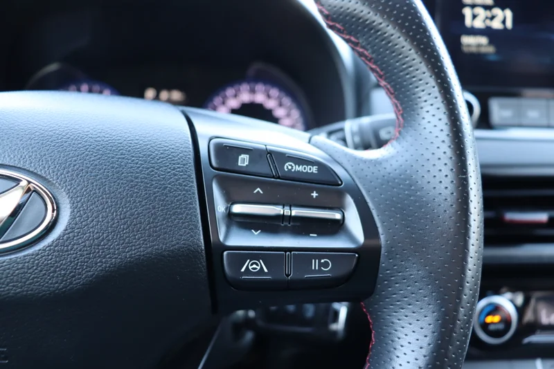 Hyundai Kona – 18