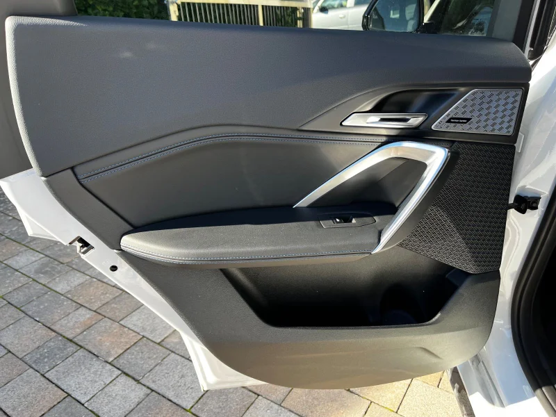 BMW iX1 – 19