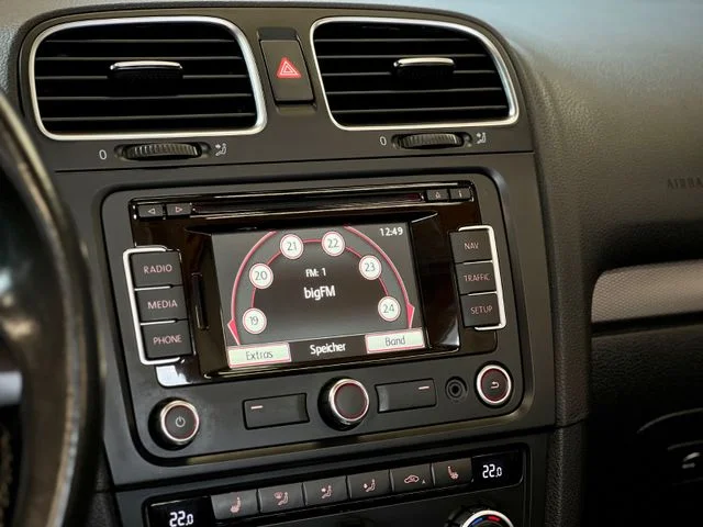 Volkswagen Golf – 25
