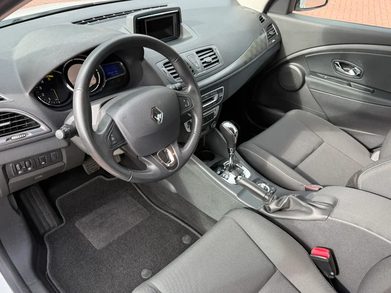 Renault MEGAN Megane III Grandtour (Phase II, 2012) – 7