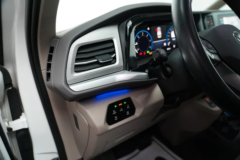 Volkswagen T7 Multivan – 12