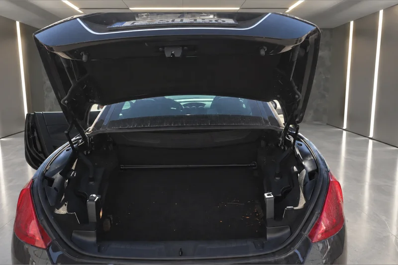 Peugeot 308 – 18