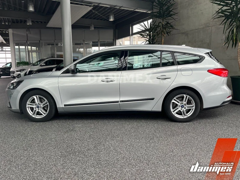 Ford Focus – 8