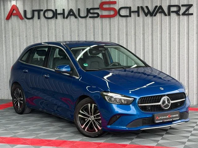Mercedes-Benz B 180